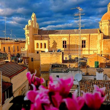 Bed and Breakfast Attico Barocco Lecce Exterior foto