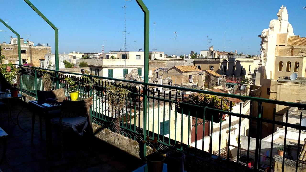 Bed and Breakfast Attico Barocco Lecce Exterior foto
